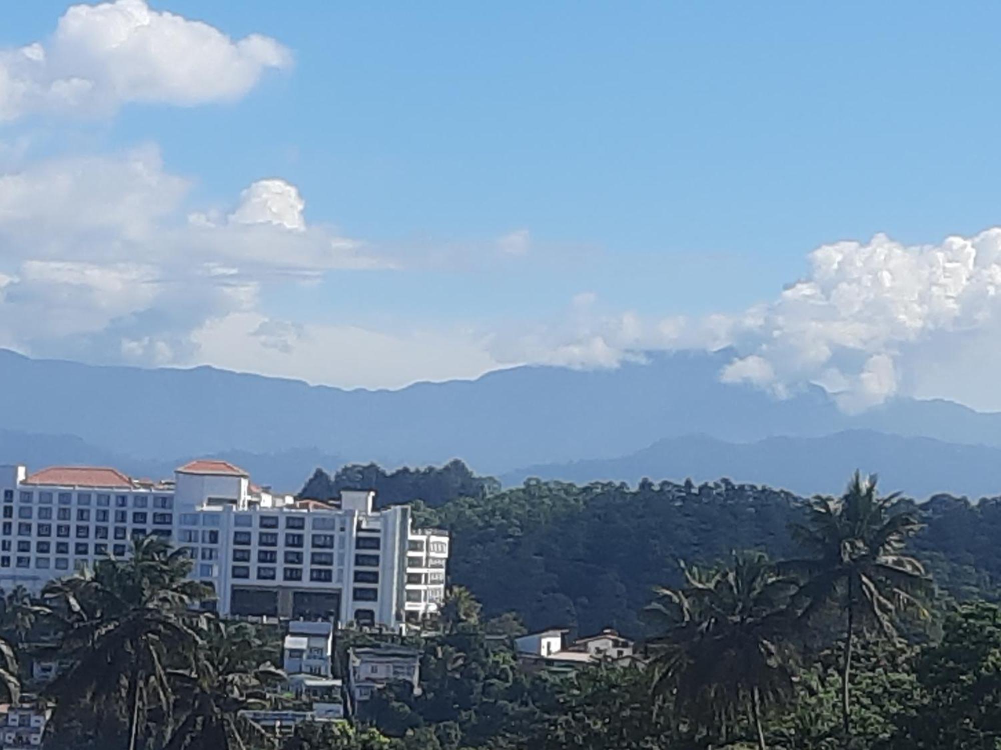 Blue Pillars Kandy Eksteriør bilde
